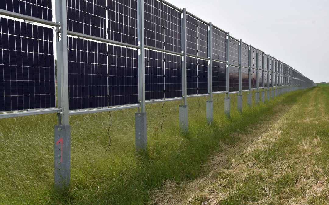„Agri-Solarpark“ in  Kirchweidach im Bau